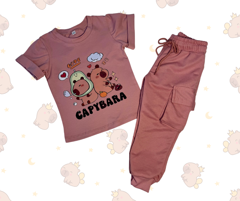 CAPYBARA 🧸: CONJUNTO SUDADERA CARGO + CAMISETA 🌈