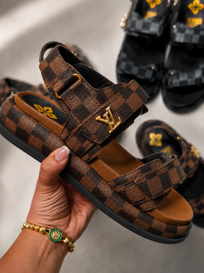 SANDALIAS LV